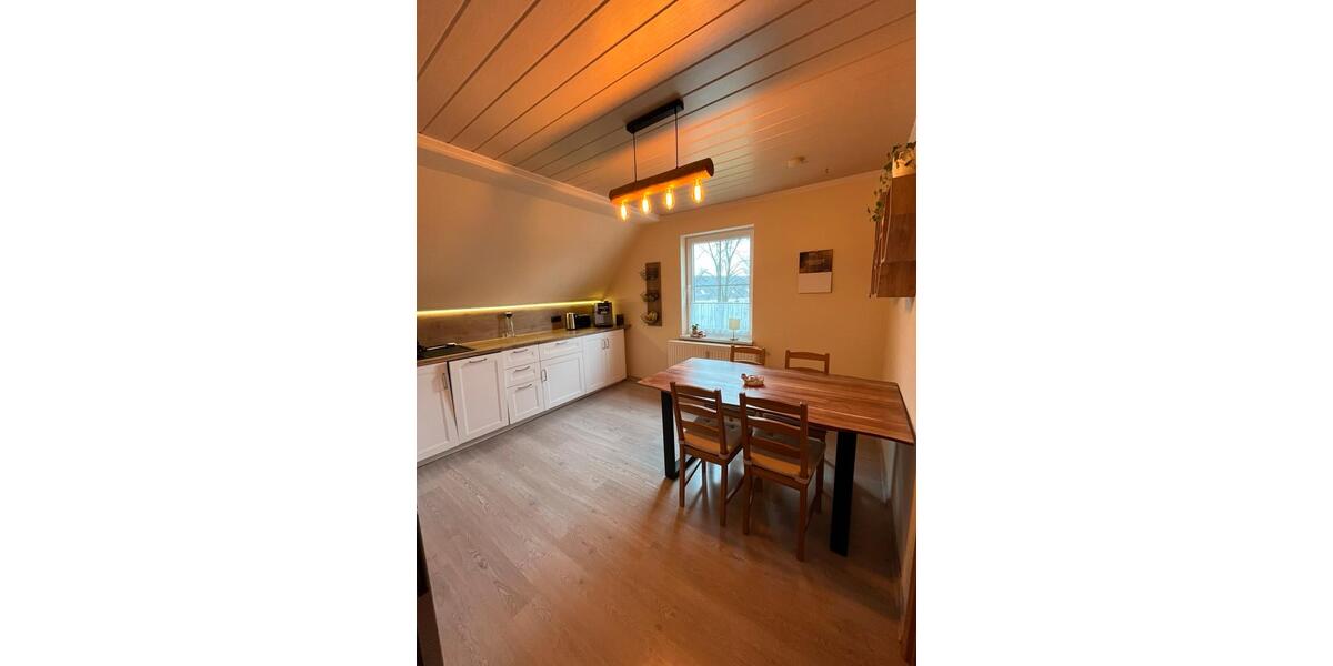 Dachgeschoßwohnung Görlitz Biesnitz - 3 Zimmer, 59 m&sup2;, 640&euro; | Angebot:25853167