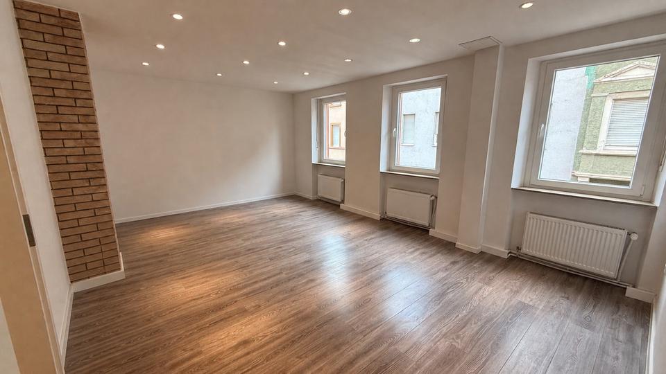 Etagenwohnung Frankenthal (Pfalz) - 4 Zimmer, 104 m&sup2;, 1.250&euro; | Angebot:26442757