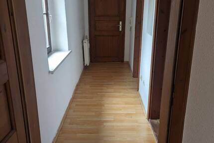 Gemütliche Wohnung mit separatem Schlafzimmer und optionaler Einbauküche 1 zimmer