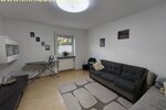 Große 5-Zi-Wohnung-WFL ca. 140 m² 3-4-SchlafZimmer hochw. Einbauküche extra ArbeitsZimmer Terrassen-Balkon 1. OG mit Garage.