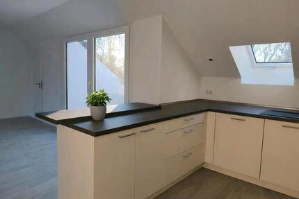 Wohnung Hennef (Sieg) - 3 Zimmer, 90 m&sup2;, 1.395&euro; | Angebot:25253321