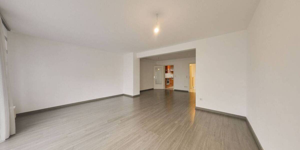 Reihenmittelhaus Nürnberg Königshof - 4 Zimmer, 136 m&sup2;, 1.750&euro; | Angebot:26142895