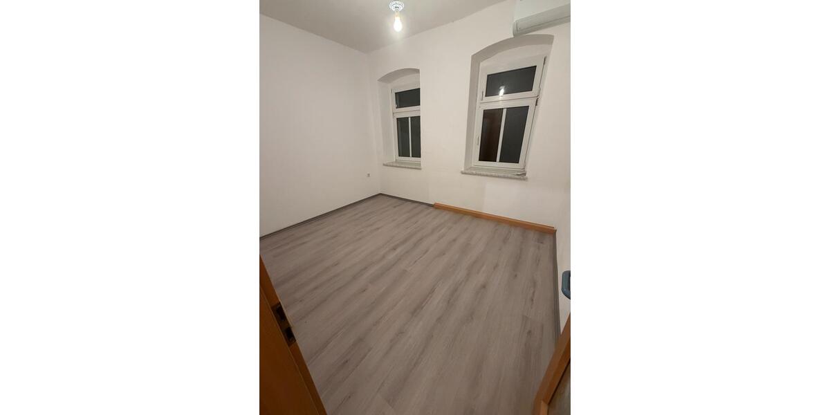 Erdgeschoßwohnung Roßwein - 2 Zimmer, 50 m&sup2;, 280&euro; | Angebot:26237973