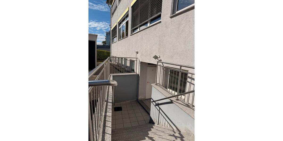 Wohnen auf Zeit Meckenbeuren - 1 Zimmer, 18 m&sup2;, 550&euro; | Angebot:26581456