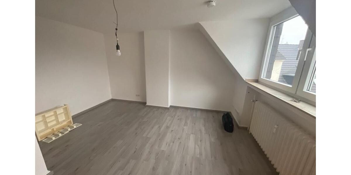 Etagenwohnung Essen Südviertel - 1 Zimmer, 30 m&sup2;, 379&euro; | Angebot:26637433
