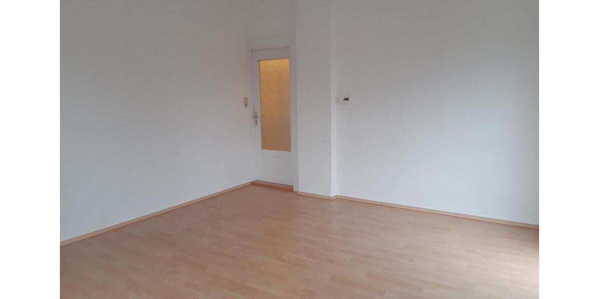 Etagenwohnung Hainichen - 2 Zimmer, 56 m&sup2;, 322&euro; | Angebot:25964130