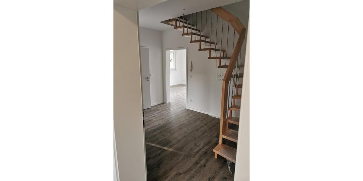 Maisonettenwohnung Hohenhameln - 4 Zimmer, 119 m&sup2;, 1.075&euro; | Angebot:26300756