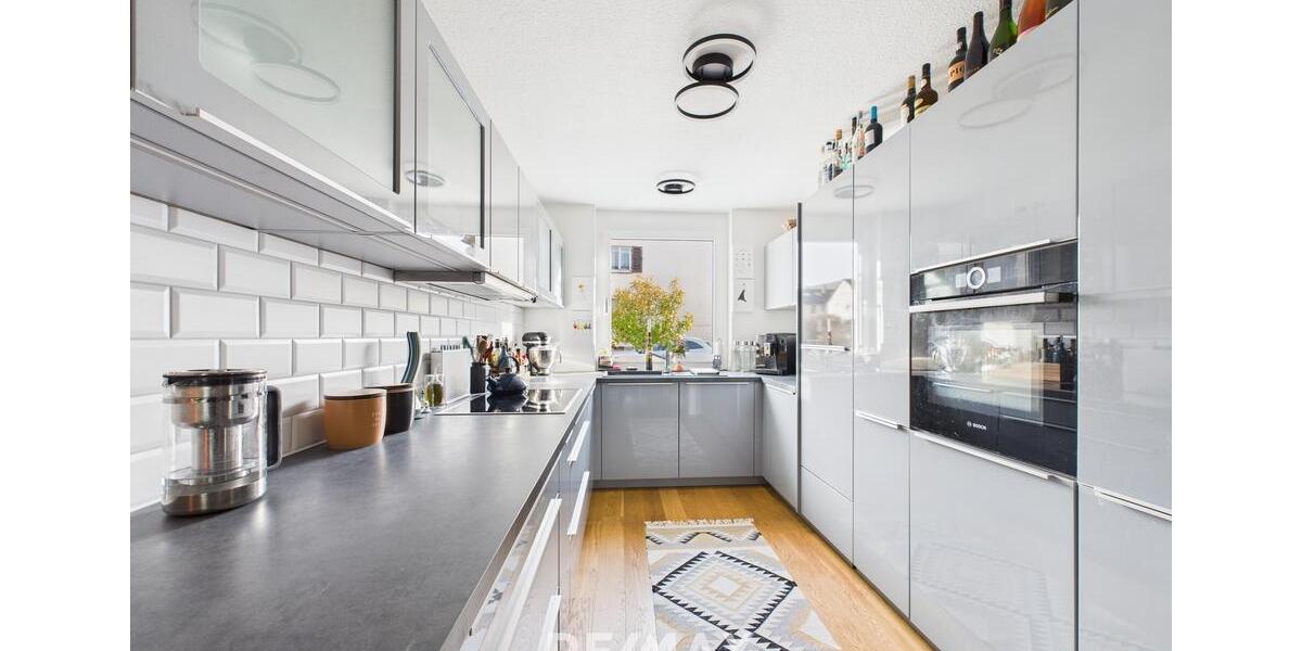 Einfamilienhaus Weinstadt - 5 Zimmer, 195 m&sup2;, 2.290&euro; | Angebot:26591245