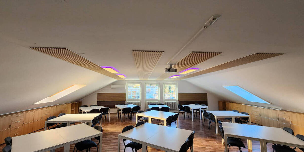 Gewerbeobjekt Regensburg Großprüfening-Dechbetten-Königswiesen - 560&euro; | Angebot:25695692