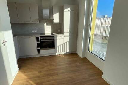 Wohnung Nürnberg St Peter - 3 Zimmer, 81 m&sup2;, 1.420&euro; | Angebot:26205419