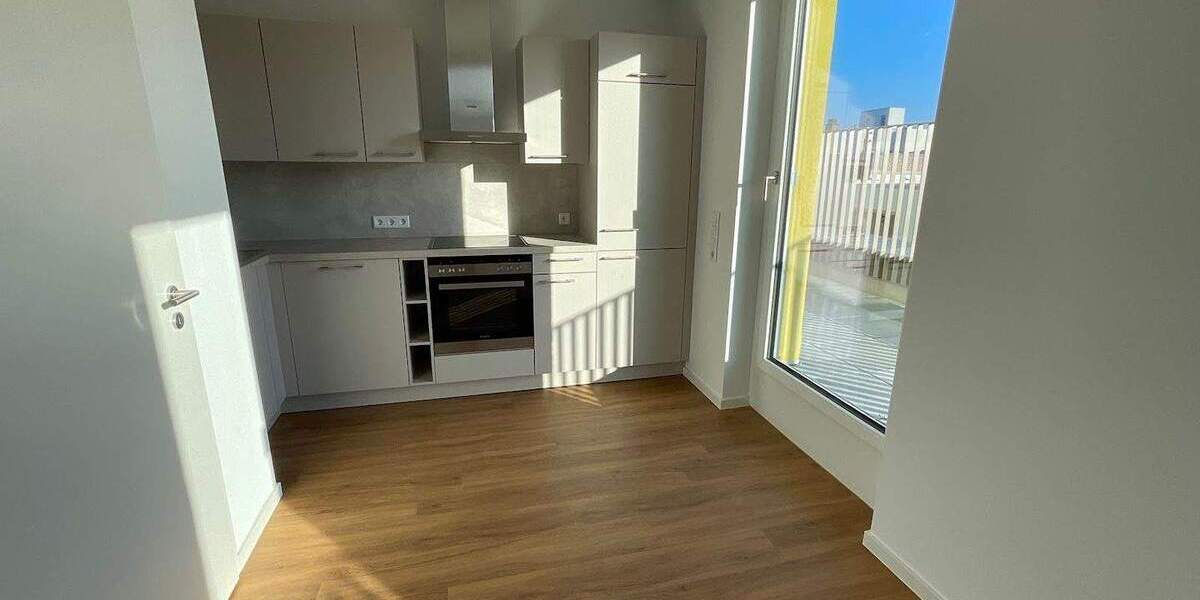 Zimmer Nürnberg St Peter - 3 Zimmer, 81 m&sup2;, 1.420&euro; | Angebot:26205419