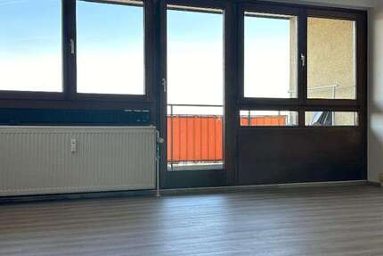 Wohnung zum Mieten in Stuttgart 640 € 33 m² 1.5 zimmer