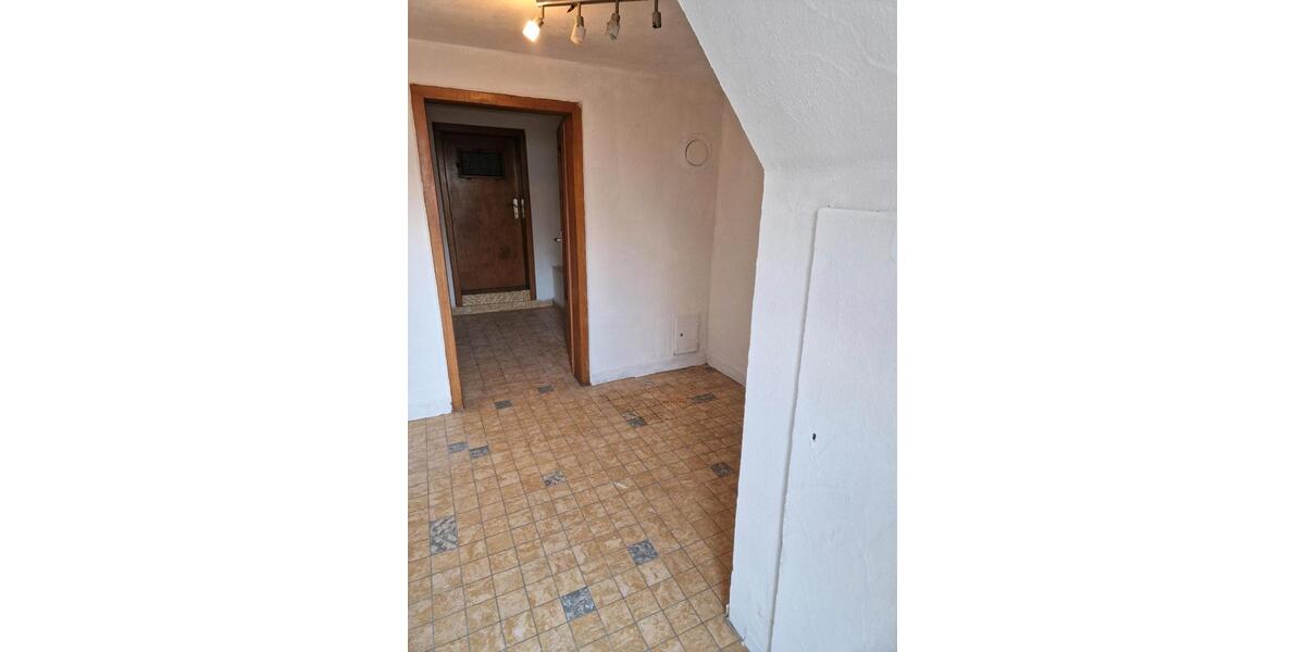 Erdgeschoßwohnung Selters (Westerwald) - 2.5 Zimmer, 80 m&sup2;, 600&euro; | Angebot:26042119