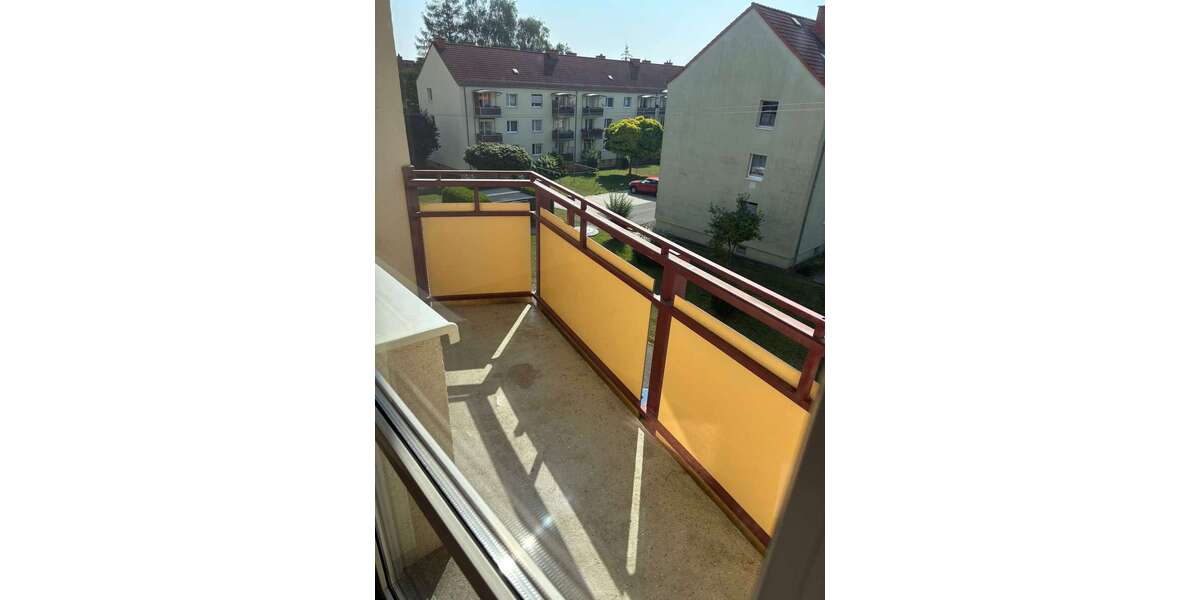 Etagenwohnung Bad Langensalza - 4 Zimmer, 74 m&sup2;, 430&euro; | Angebot:25138779