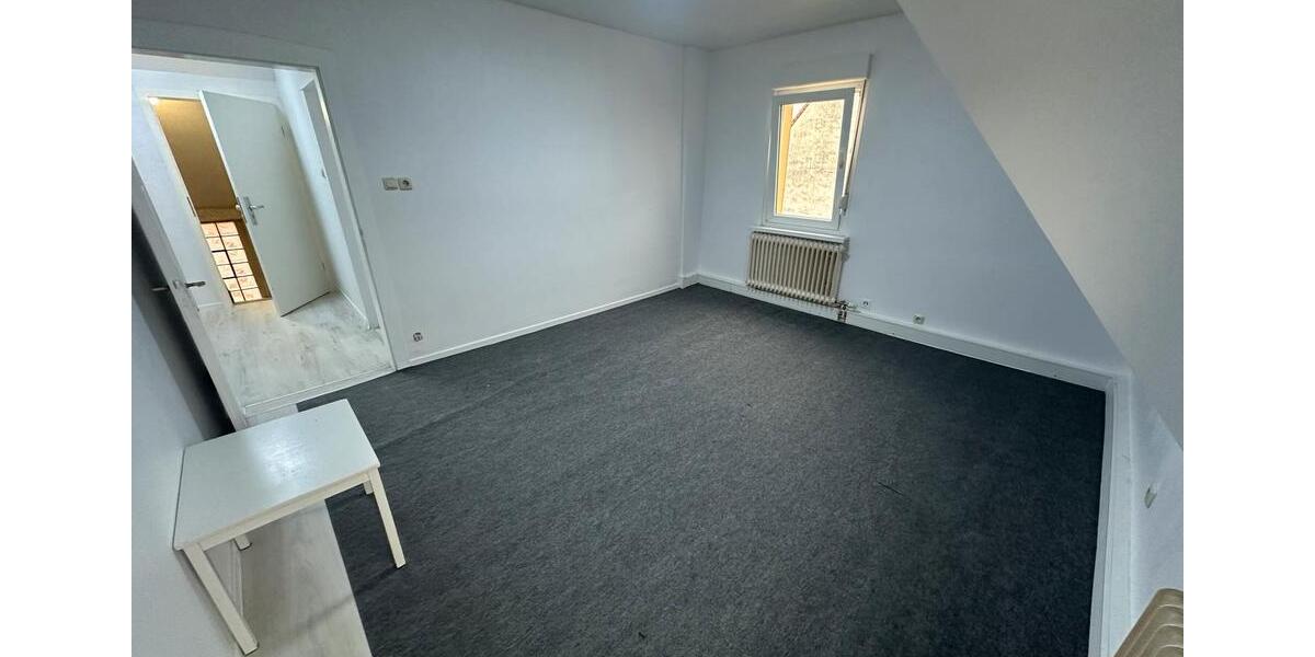 Dachgeschoßwohnung Friedrichsdorf - 2 Zimmer, 55 m&sup2;, 1.040&euro; | Angebot:26656472