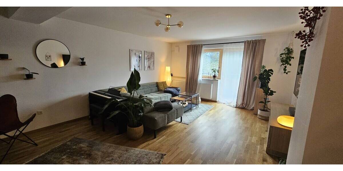 Etagenwohnung Winhöring - 4 Zimmer, 123 m&sup2;, 1.050&euro; | Angebot:25984683