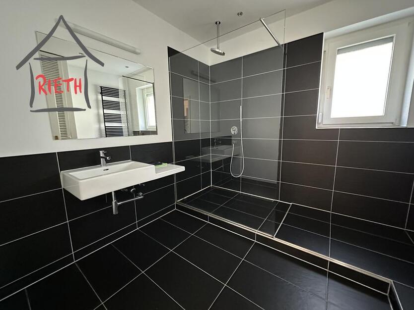 * Ludwigsburg-Süd: hell, großzügig und mit Garage * zimmer