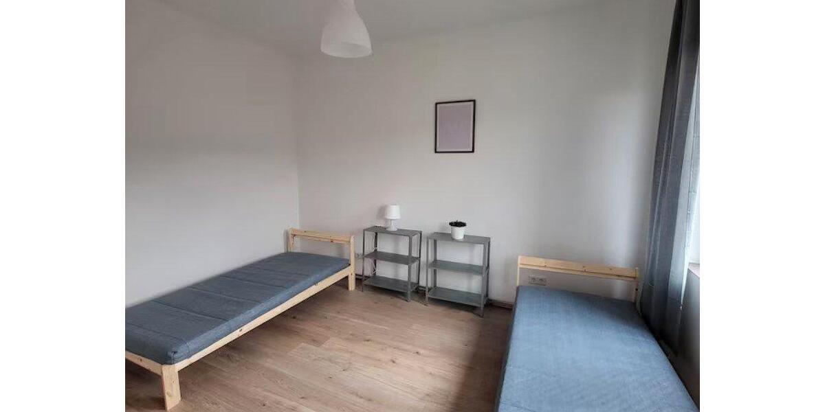 Wohnen auf Zeit Duisburg Laar - 3 Zimmer, 75 m&sup2;, 60&euro; | Angebot:26025158