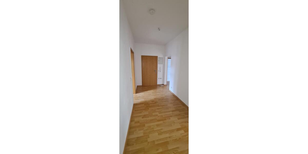 ab Juli: schöne Dreizimmerwohnung mit Garten für Studenten und Paare - Etagenwohnung Jena Nord Nord | Angebot:26737885