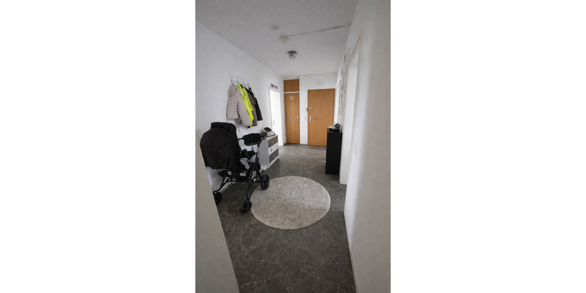 Etagenwohnung Bergen - 3 Zimmer, 74 m&sup2;, 450&euro; | Angebot:24696669