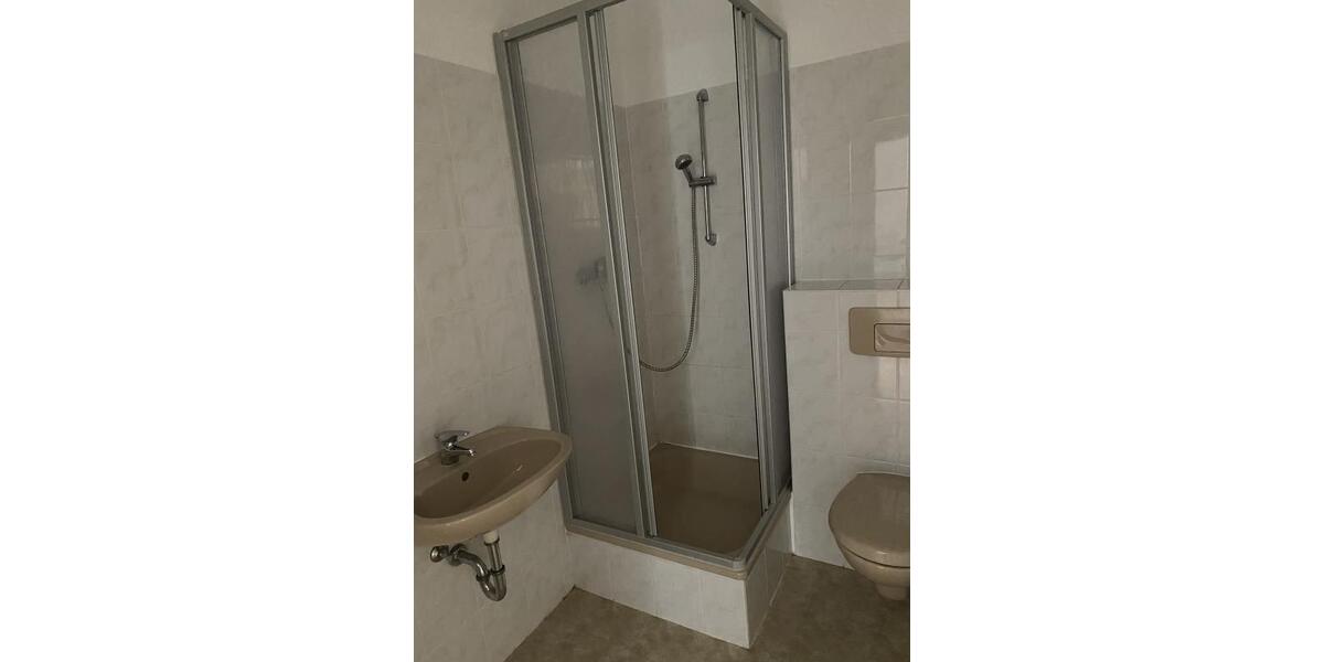 Etagenwohnung Rochlitz - 2 Zimmer, 58 m&sup2;, 350&euro; | Angebot:26385617
