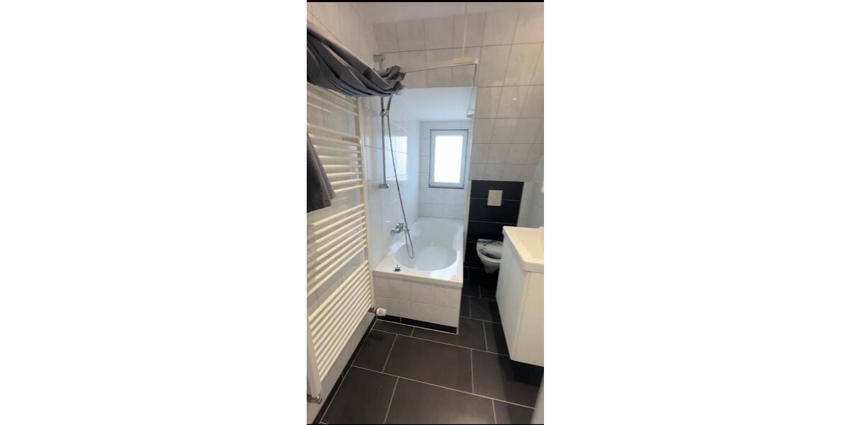 Etagenwohnung Bremerhaven Wulsdorf - 3 Zimmer, 60 m&sup2;, 450&euro; | Angebot:24812619