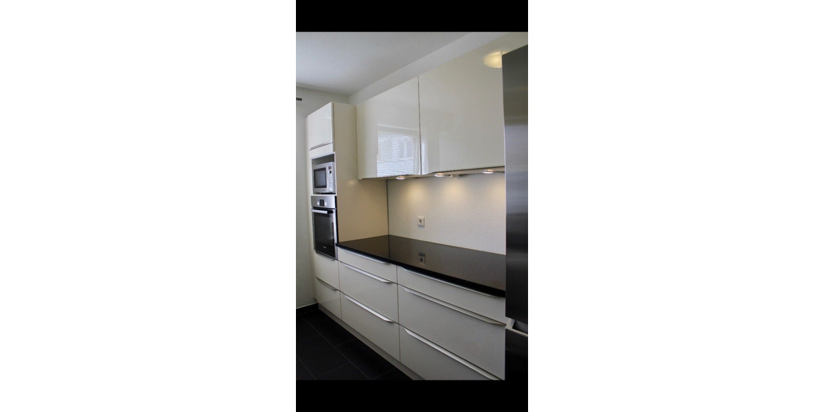 Etagenwohnung Kiel Wik - 4 Zimmer, 81 m&sup2;, 1.200&euro; | Angebot:24463422