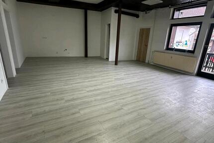 Wohnung Frielendorf - 4 Zimmer, 99 m&sup2;, 800&euro; | Angebot:24683189