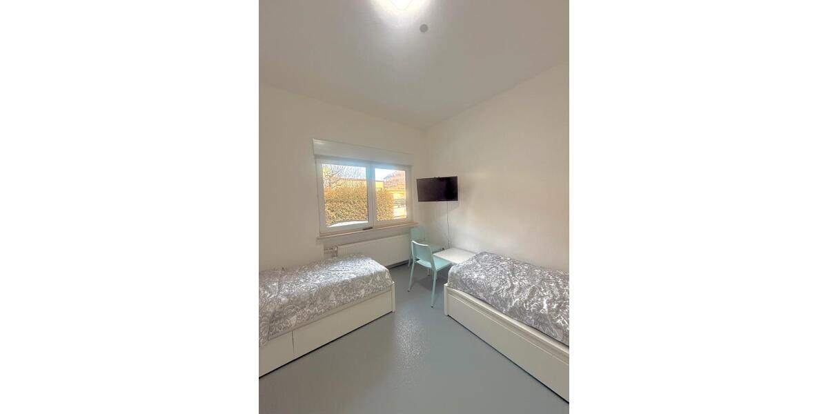 Monteurzimmer & Monteurwohnung & Monteurunterkunft| 1-8 Pers. 6 zimmer