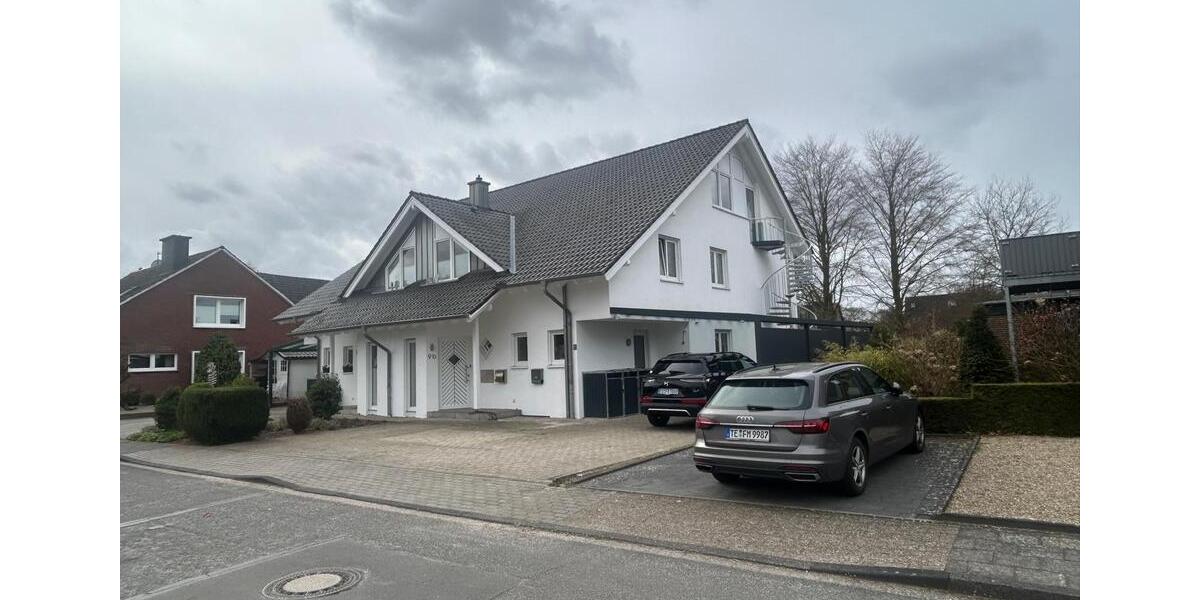 Dachgeschoßwohnung Ibbenbüren - 2 Zimmer, 140 m&sup2;, 1.000&euro; | Angebot:26039332