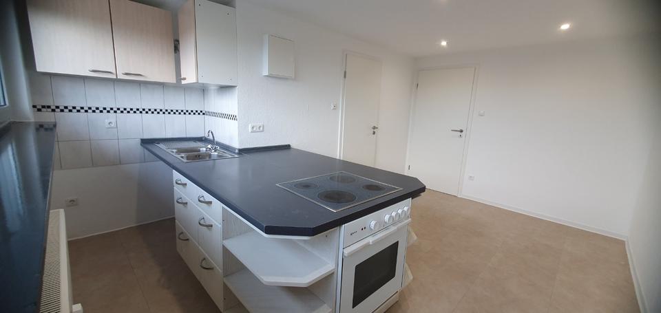 1-WG Zimmer,Einbauküche,Top Lage in Ko-Metternich,uninähe 1 zimmer