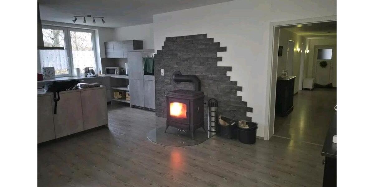 Erdgeschoßwohnung Harztor - 5 Zimmer, 200 m&sup2;, 1.500&euro; | Angebot:25723725