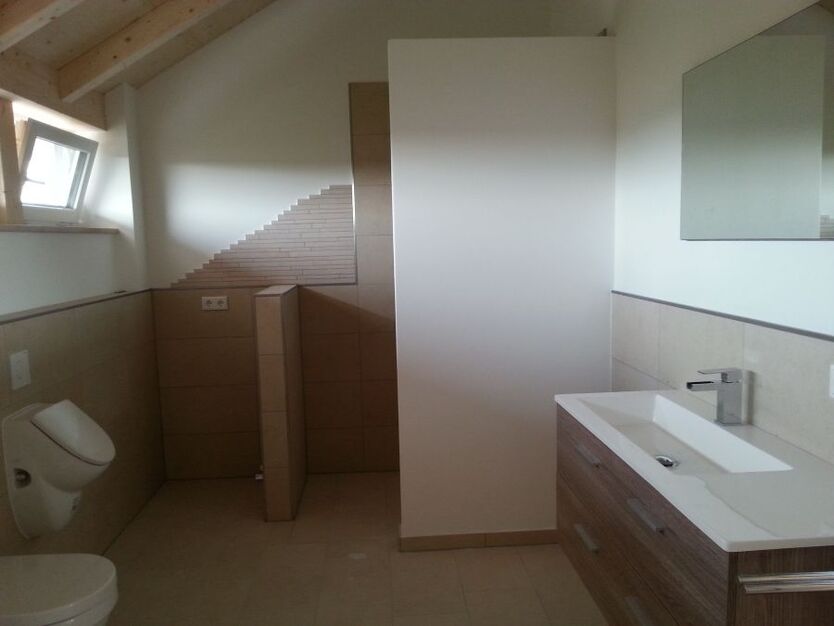 Sehr schöne LuxusWohnung oder Gewerbefläche. (Niedrigenergiehaus)