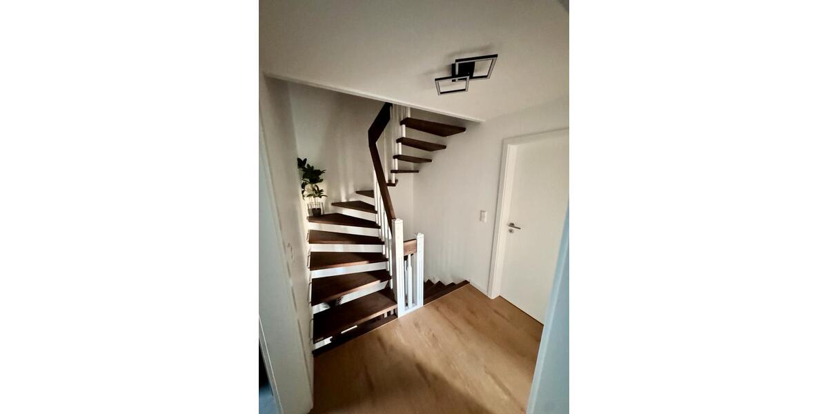 Doppelhaushälfte Großenaspe - 5 Zimmer, 140 m&sup2;, 1.750&euro; | Angebot:26648773