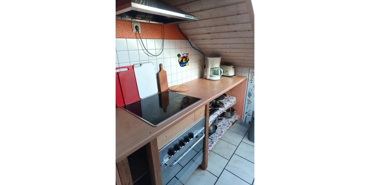 Dachgeschoßwohnung Hilchenbach - 3 Zimmer, 60 m&sup2;, 480&euro; | Angebot:26270976