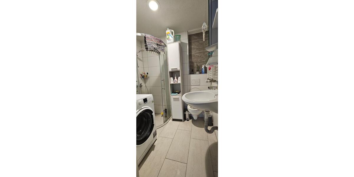 Wohnen auf Zeit Landau in der Pfalz - 4 Zimmer, 24 m&sup2;, 400&euro; | Angebot:25977803