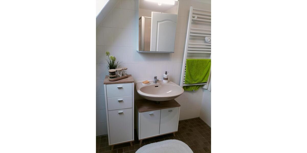 Etagenwohnung Twistringen - 4 Zimmer, 120 m&sup2;, 850&euro; | Angebot:24749756