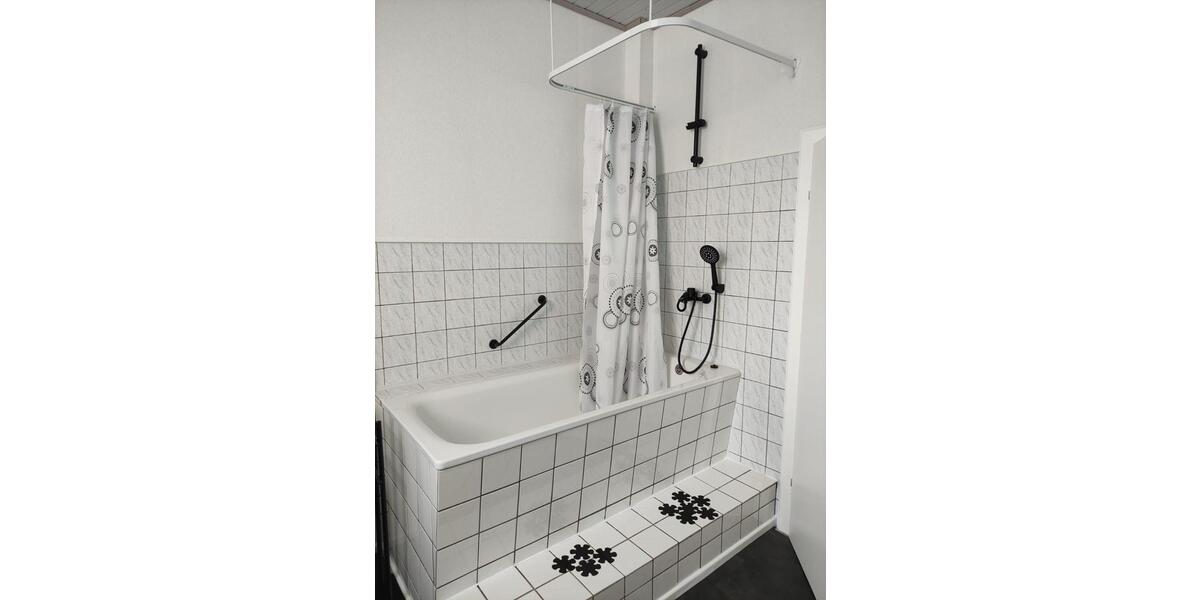 Schöne 3-Zimmer-EG-Wohnung mit EBK und Terrasse 3 zimmer