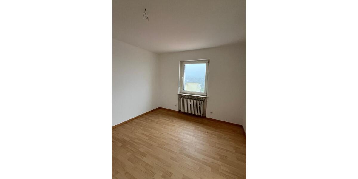 Etagenwohnung Ebern - 3 Zimmer, 75 m&sup2;, 550&euro; | Angebot:25362788
