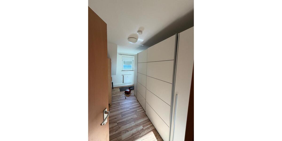 Maisonettenwohnung Rheinberg - 4 Zimmer, 99 m&sup2;, 710&euro; | Angebot:25022121