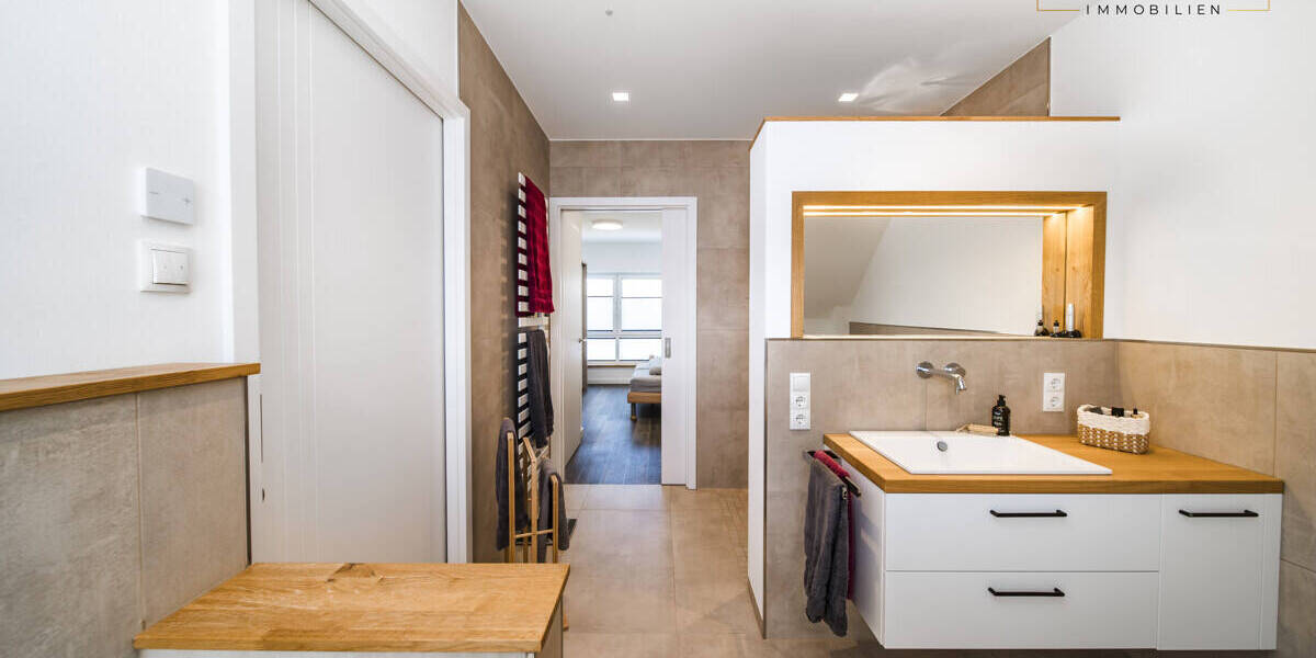 Doppelhaushälfte Essen (Oldenburg) Essen - 3 Zimmer, 124 m&sup2;, 1.300&euro; | Angebot:25996316