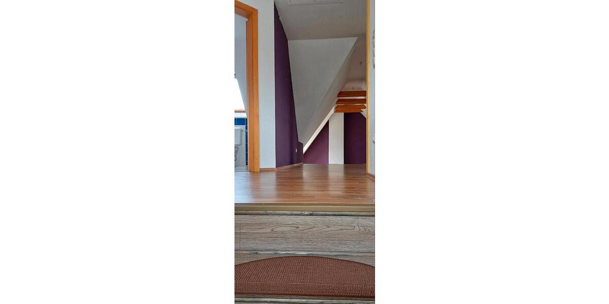 Dachgeschoßwohnung Twistringen - 2 Zimmer, 65 m&sup2;, 500&euro; | Angebot:25430987