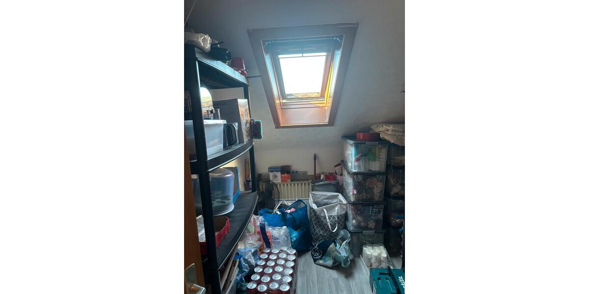 Dachgeschoßwohnung Bergneustadt - 3 Zimmer, 72 m&sup2;, 600&euro; | Angebot:26478513
