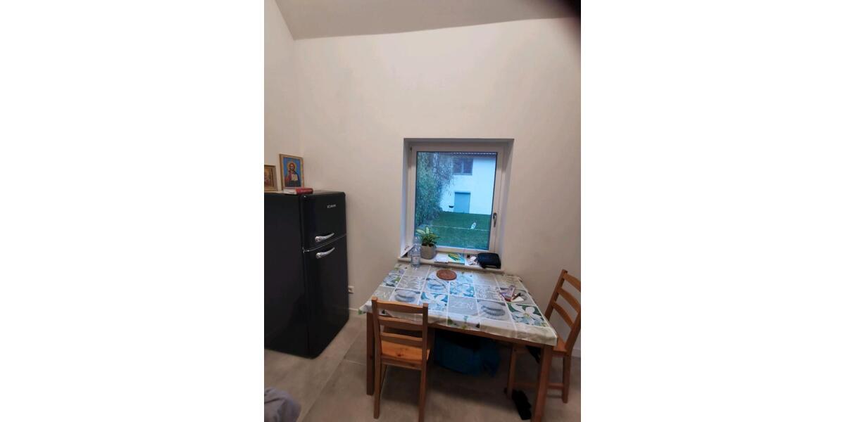 Wohnen auf Zeit Neulußheim - 1 Zimmer, 20 m&sup2;, 700&euro; | Angebot:25881378