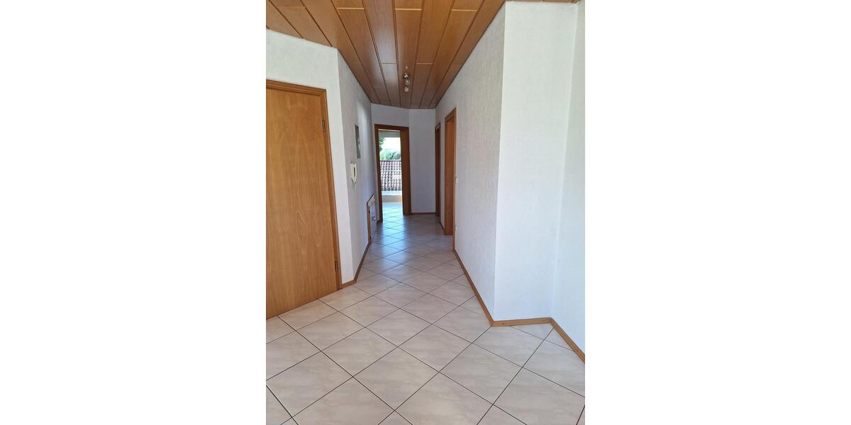 Dachgeschoßwohnung Sinsheim - 2 Zimmer, 75 m&sup2;, 800&euro; | Angebot:24626986