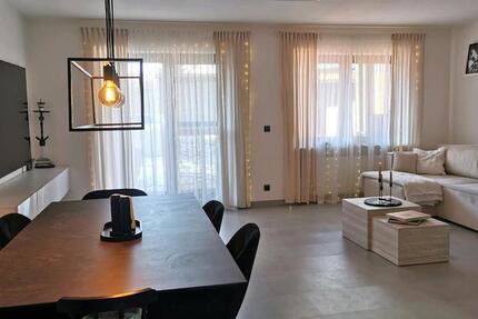 Haus Germaringen - 10 Zimmer, 130 m&sup2;, 1.600&euro; | Angebot:26153718