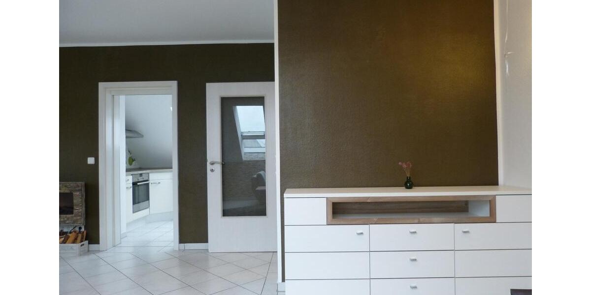 schöne helle großzügige 2 Zimmerwohnung mit großem Balkon 2 zimmer