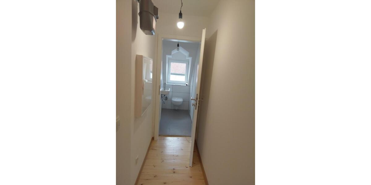 Dachgeschoßwohnung Kaiserslautern Betzenberg - 3 Zimmer, 88 m&sup2;, 750&euro; | Angebot:26588645