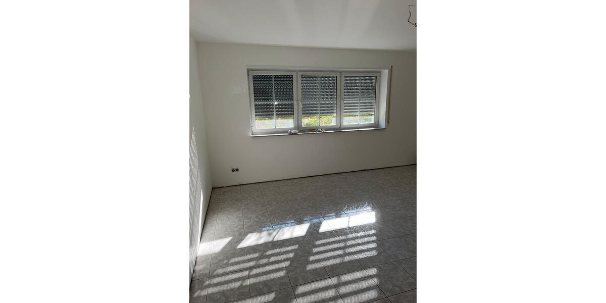 Erdgeschoßwohnung Hünfeld - 2 Zimmer, 60 m&sup2;, 790&euro; | Angebot:25235013