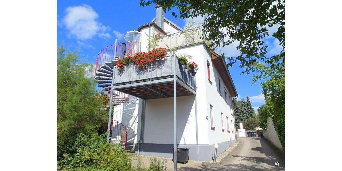 Etagenwohnung Radebeul Kötzschenbroda - 5 Zimmer, 134 m&sup2;, 1.350&euro; | Angebot:27294737